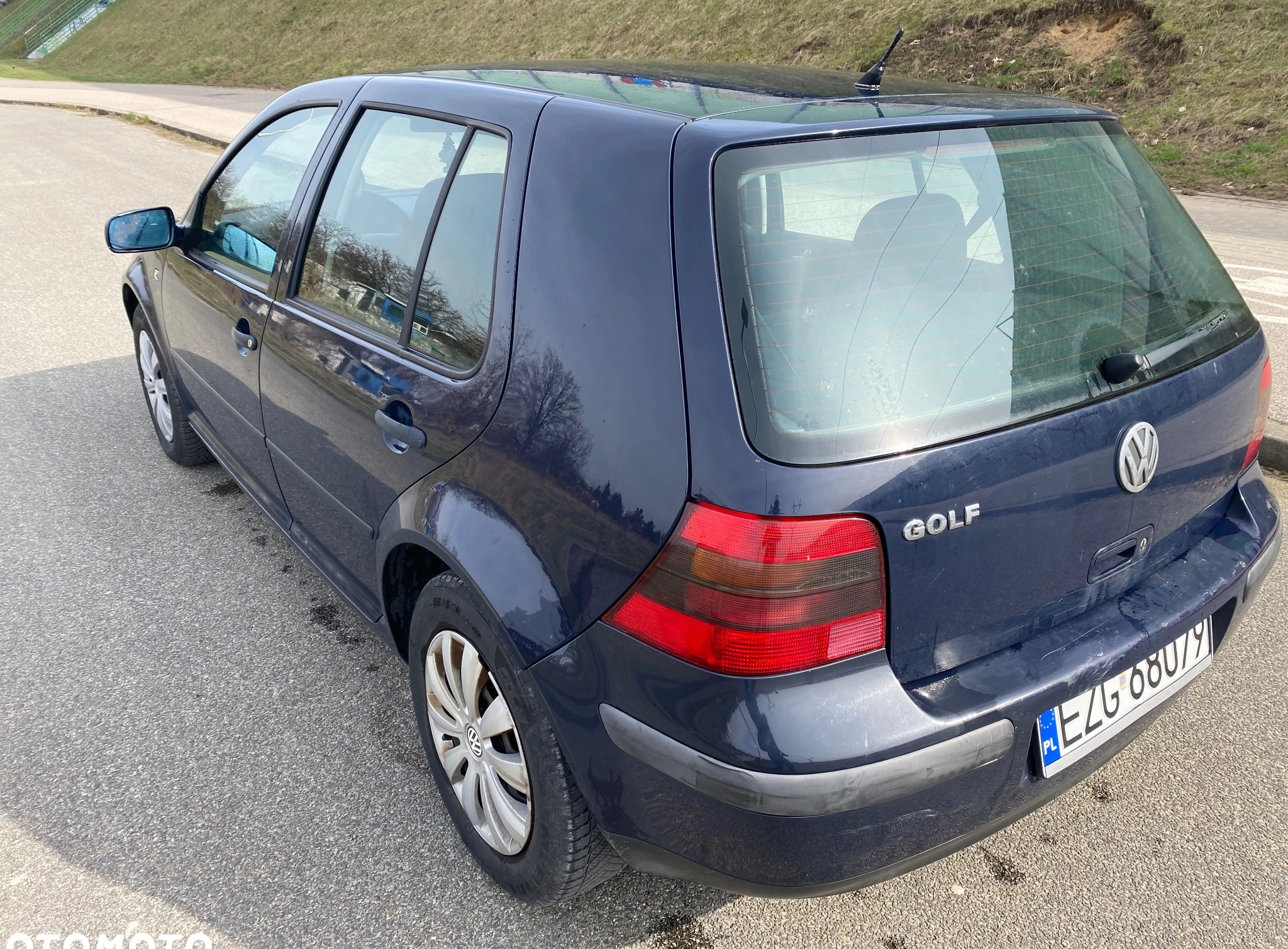 Volkswagen Golf cena 4900 przebieg: 237000, rok produkcji 2002 z Warszawa małe 56